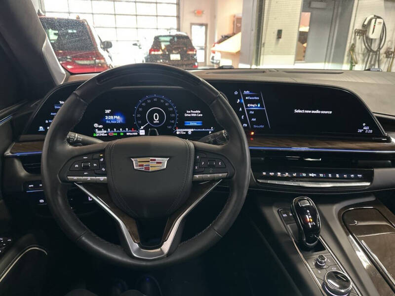 2024 Cadillac Escalade Sport Platinum