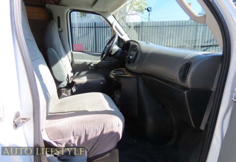 2008 Ford E-Series E-350 SD