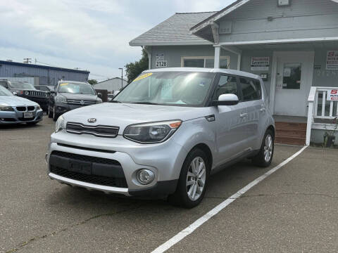 2018 Kia Soul +