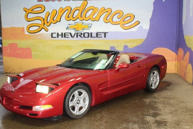 Used 1998 Chevrolet Corvette Base with VIN 1G1YY32G5W5122641 for sale in Grand Ledge, MI