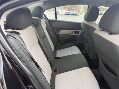 2011 Chevrolet Cruze LS