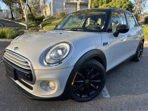 2015 MINI Hardtop 4 Door Cooper