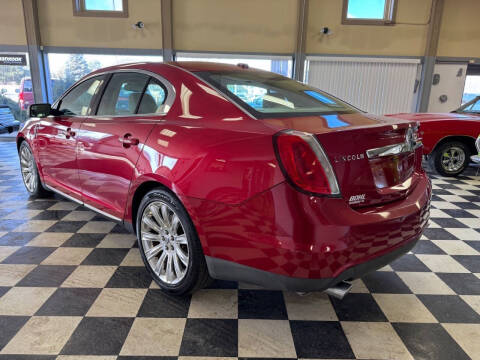 2011 Lincoln MKS