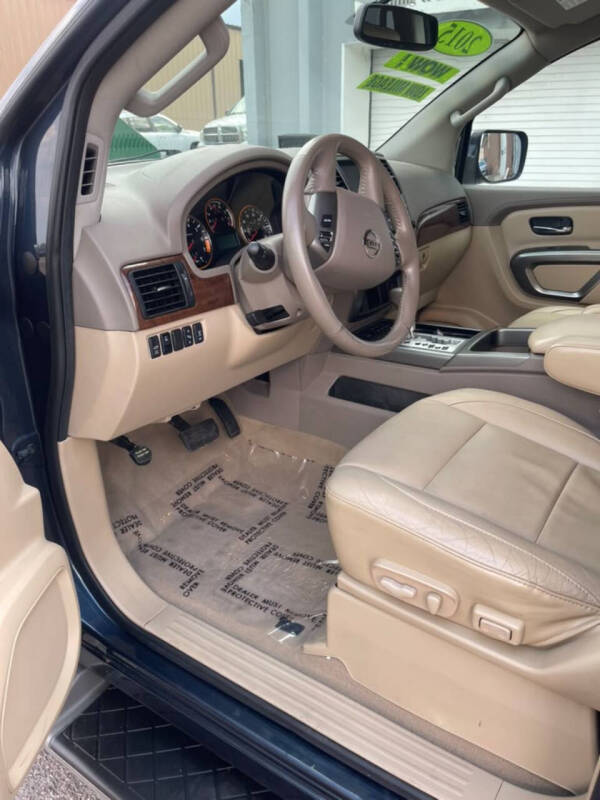 2015 Nissan Armada Platinum