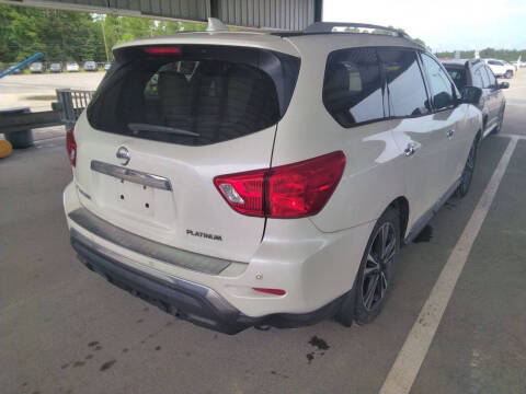2019 Nissan Pathfinder Platinum