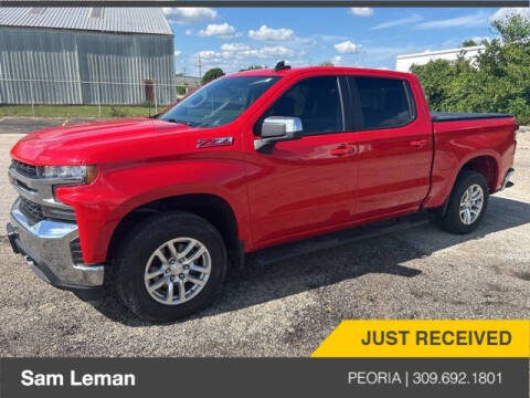 2020 Chevrolet Silverado 1500 for sale at Sam Leman Chrysler Jeep Dodge of Peoria in Peoria IL