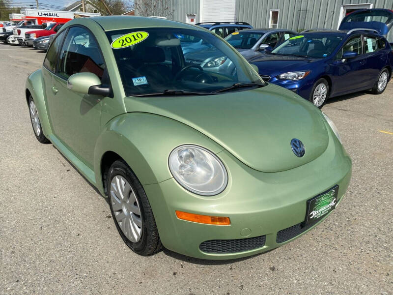 2010 Volkswagen New Beetle Base PZEV