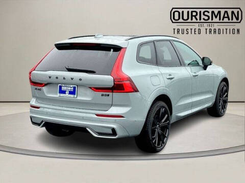 2026 Volvo XC60 B5 Ultra Black Edition
