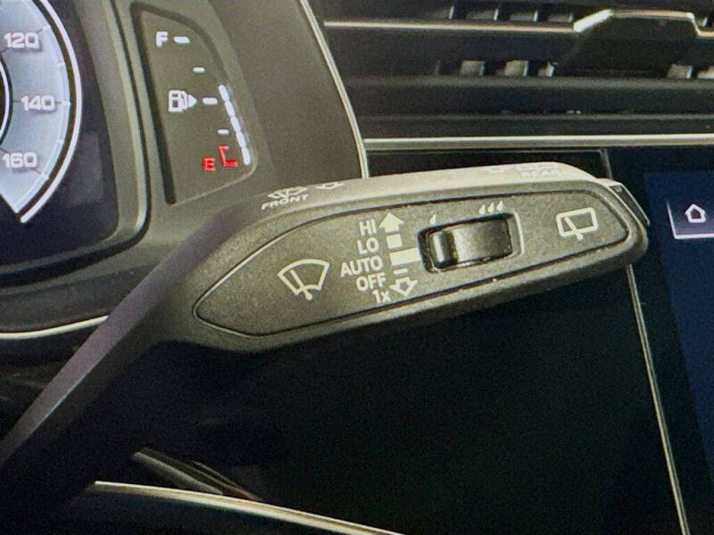 2023 Audi Q7 quattro Premium Plus 55 TFSI