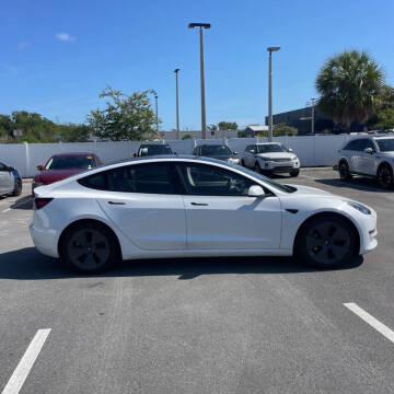 2021 Tesla Model 3 Standard Range Plus