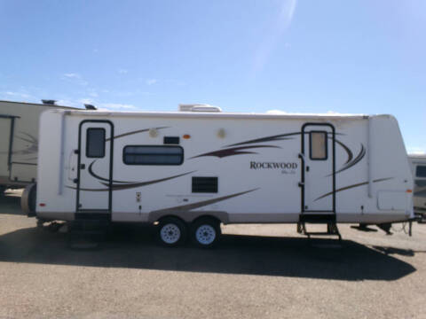 2010 Forest River Rockwood Ultra Lite Trailer
