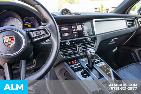 2023 Porsche Macan S