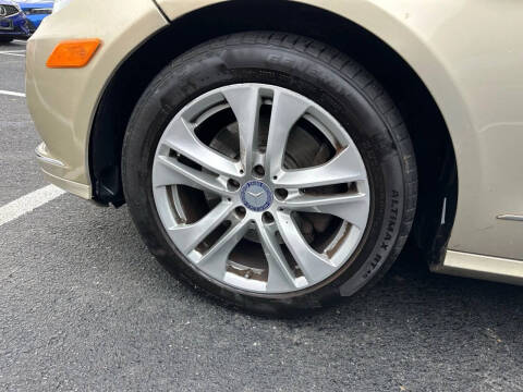 2011 Mercedes-Benz E-Class