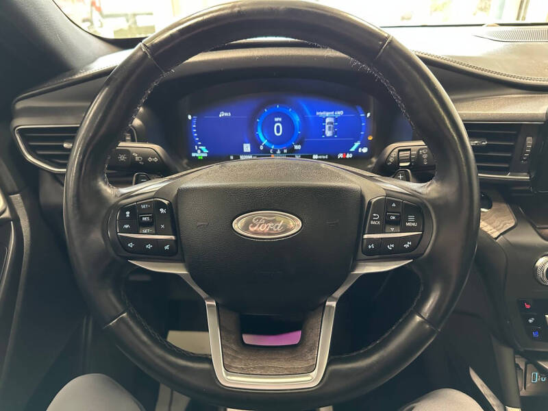 2020 Ford Explorer Platinum