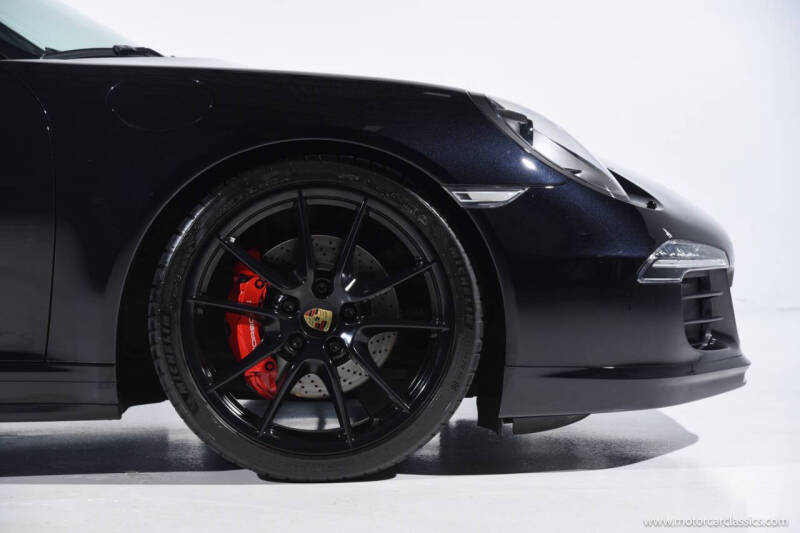 2016 Porsche 911 Carrera GTS