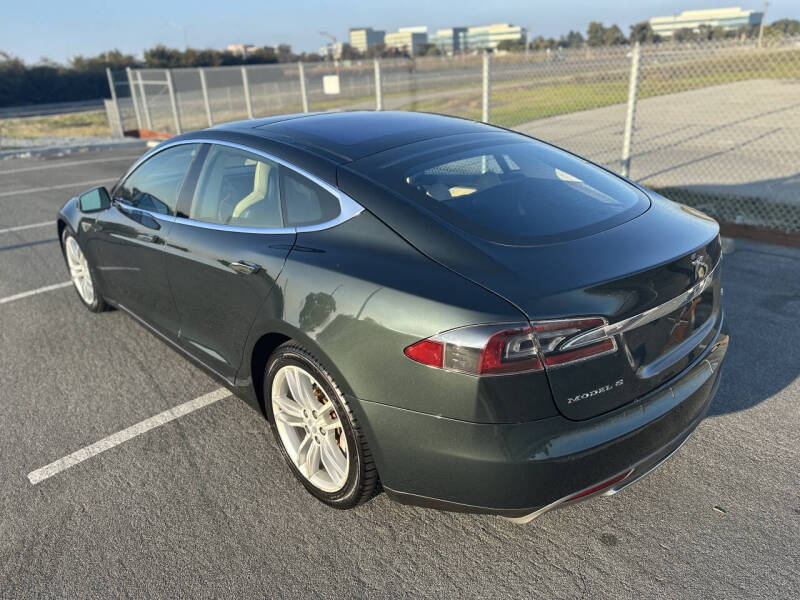 2013 Tesla Model S