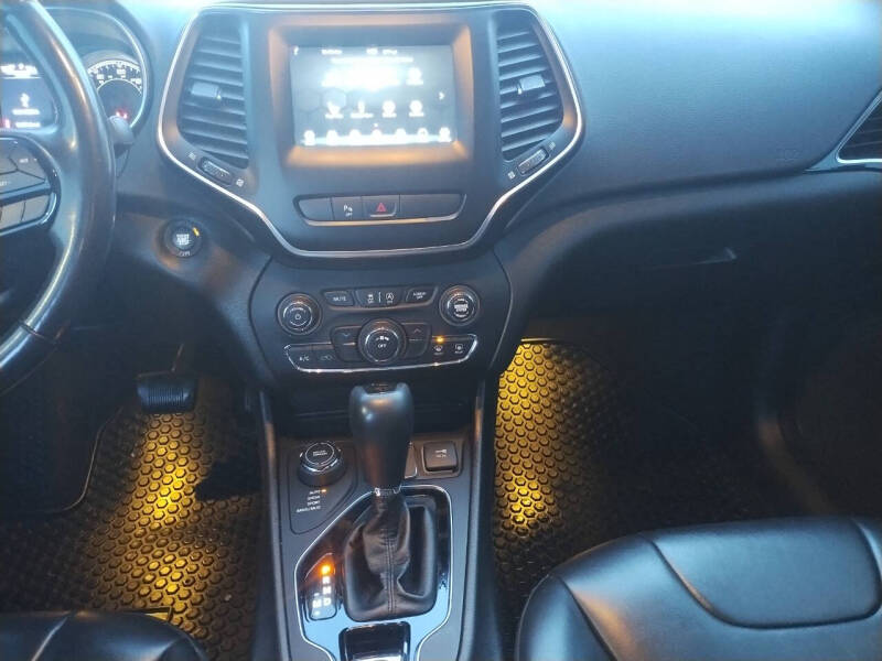 2019 Jeep Cherokee Altitude