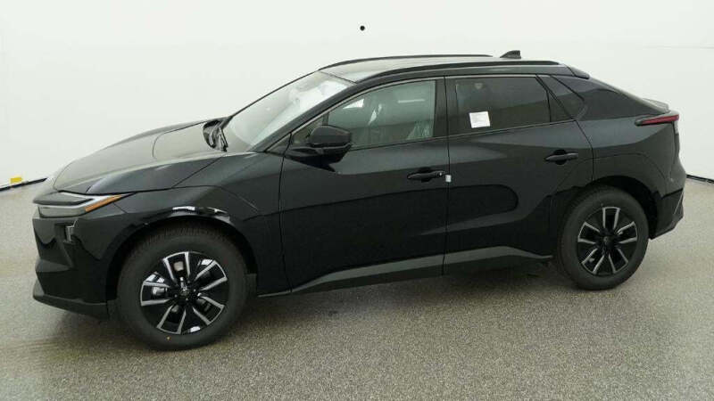 2026 Toyota bZ XLE Plus