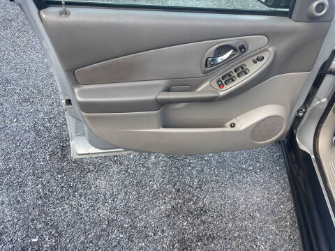 2005 Chevrolet Malibu Maxx LS