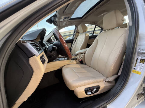 2017 BMW 3 Series 320i