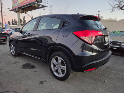 2018 Honda HR-V LX