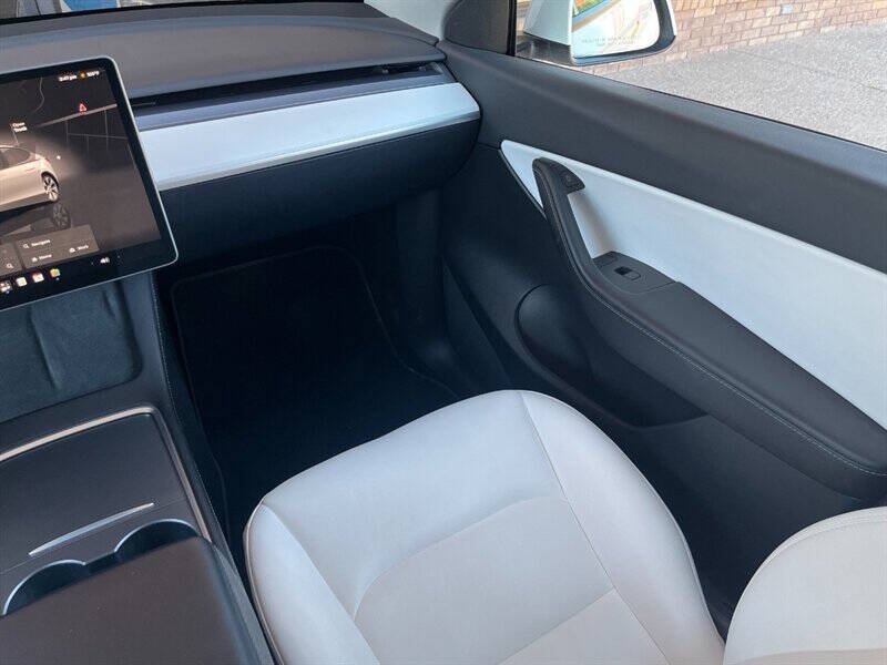 2022 Tesla Model Y Long Range