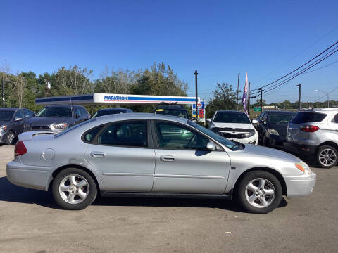 2004 Ford Taurus SES