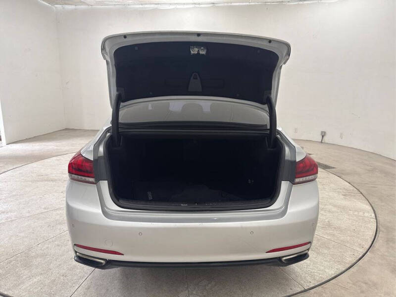 2015 Hyundai Genesis