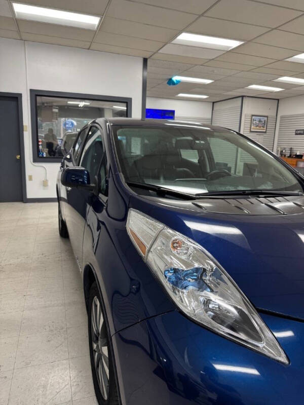 2016 Nissan LEAF SV