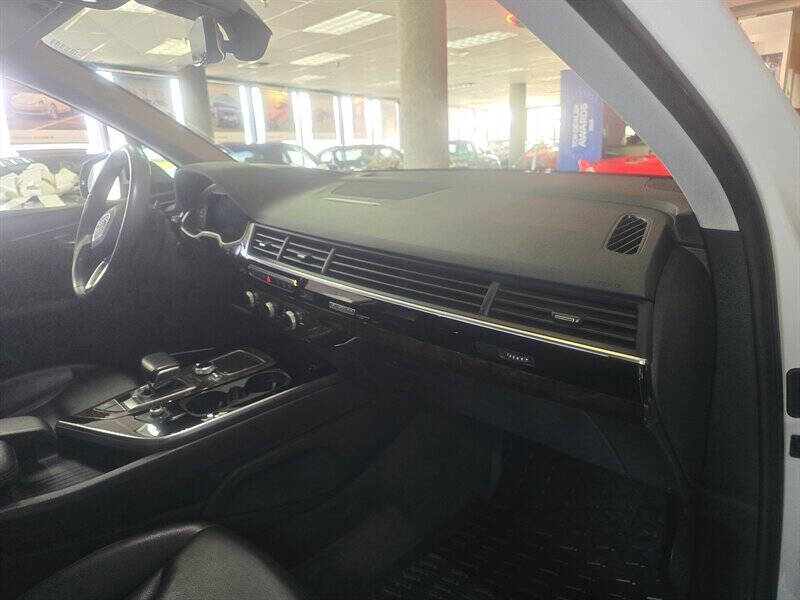 2018 Audi Q7 3.0T quattro Premium Plus