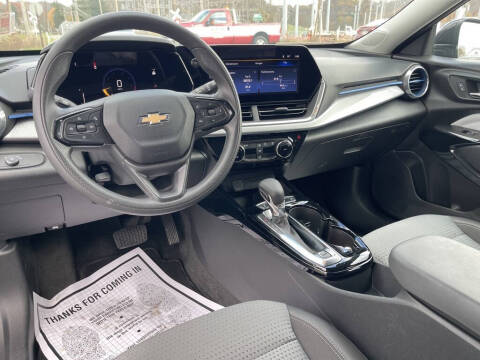 2024 Chevrolet Trax LT