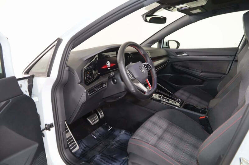 2023 Volkswagen Golf GTI