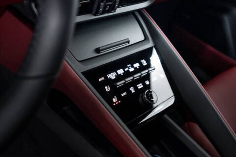 2025 Porsche Macan 4S Electric