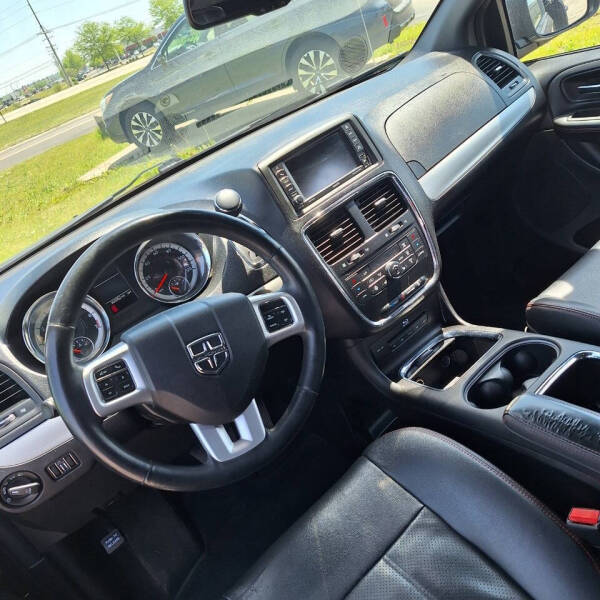 2015 Dodge Grand Caravan R/T