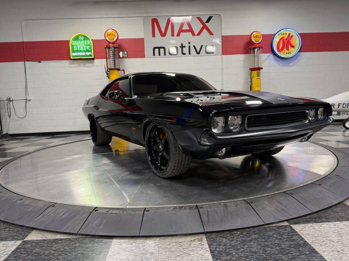 1970 Dodge Challenger 19