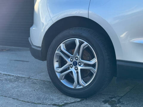 2015 Ford Edge Titanium