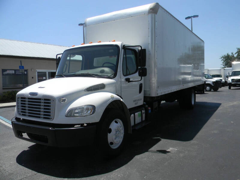 2017 Freightliner M2 106