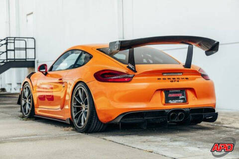 2016 Porsche Cayman GT4