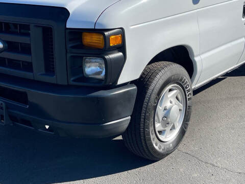 2014 Ford E-Series