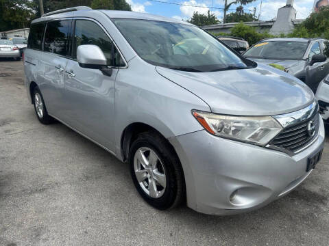 2017 Nissan Quest SV