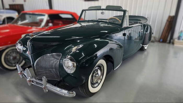 1941 Lincoln Zephyr