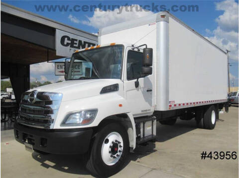 2016 Hino 268