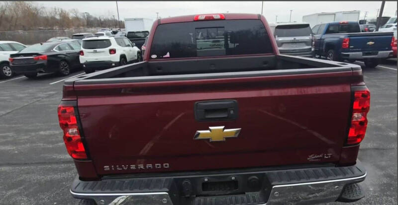 2014 Chevrolet Silverado 1500 LT photo 2