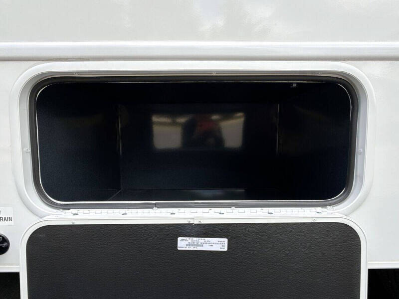 2027 Ford E-Series