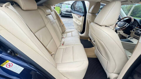 2013 Lexus ES 300h
