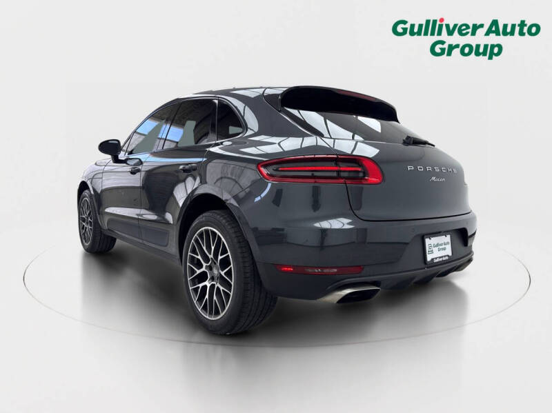 2018 Porsche Macan