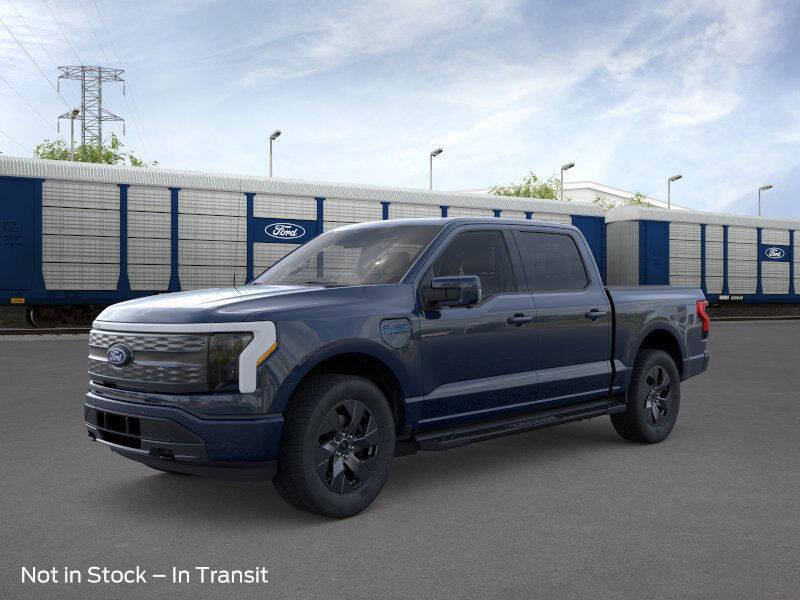2025 Ford F-150 Lightning Lariat