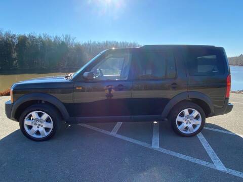 2008 Land Rover LR3 for sale at Monroe Auto's, LLC in Parsons TN