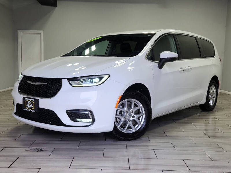 2023 Chrysler Pacifica Touring L
