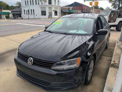 2012 Volkswagen Jetta for sale at ROBINSON AUTO BROKERS in Dallas NC